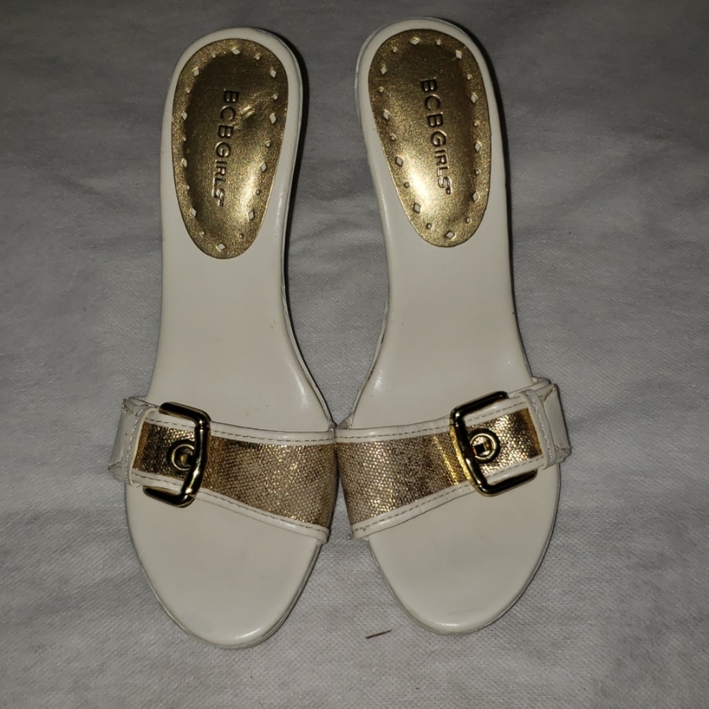 Cream pumps